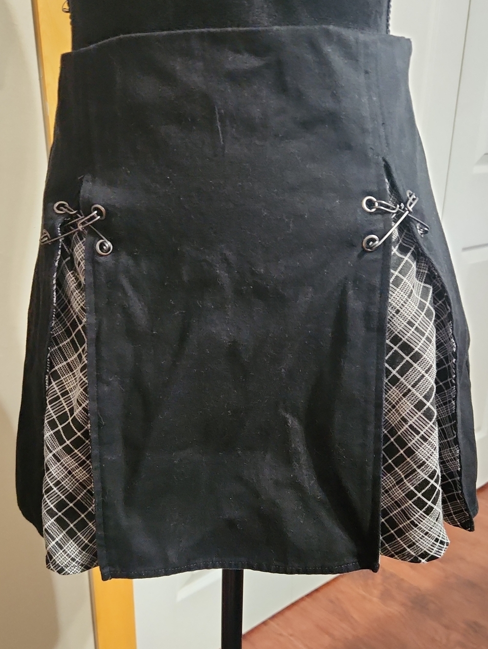 Forever 21 Black Mini Skirt with Plaid Inserts and Decorative Safety Pins